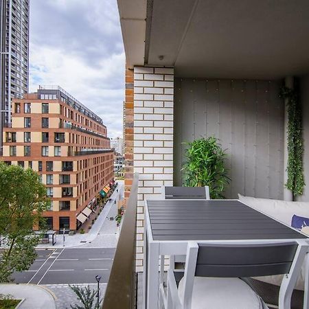 Superb 1 Bedroom Apartment 3Mins From Tube Station London Exterior photo